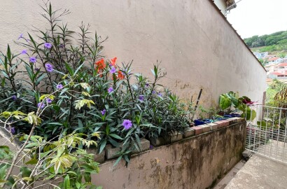 Casa para venda em São Lourenço MG.