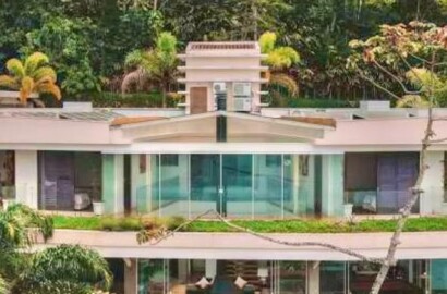 Luxuosa mansão para venda em Ubatuba SP.