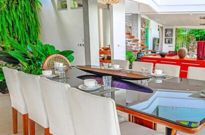 Luxuosa mansão para venda em Ubatuba SP.
