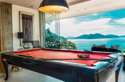 Luxuosa mansão para venda em Ubatuba SP.