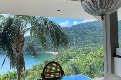 Luxuosa mansão para venda em Ubatuba SP.