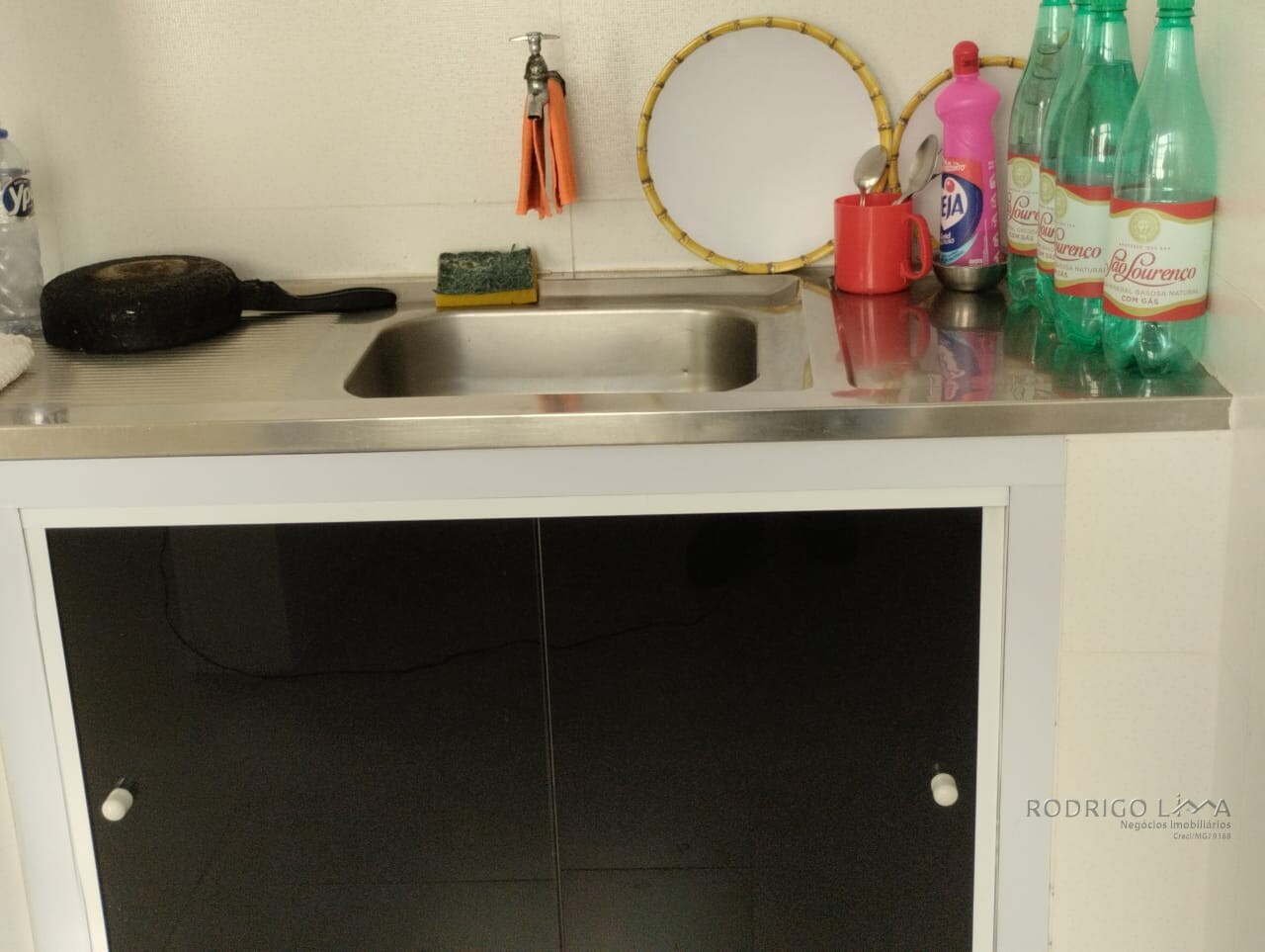 Casa para venda em São Lourenço - MG.