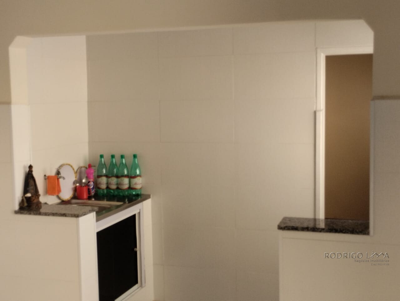 Casa para venda em São Lourenço - MG.