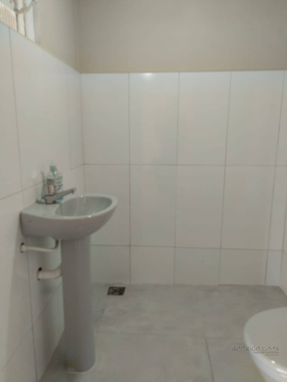 Casa para venda em São Lourenço - MG.