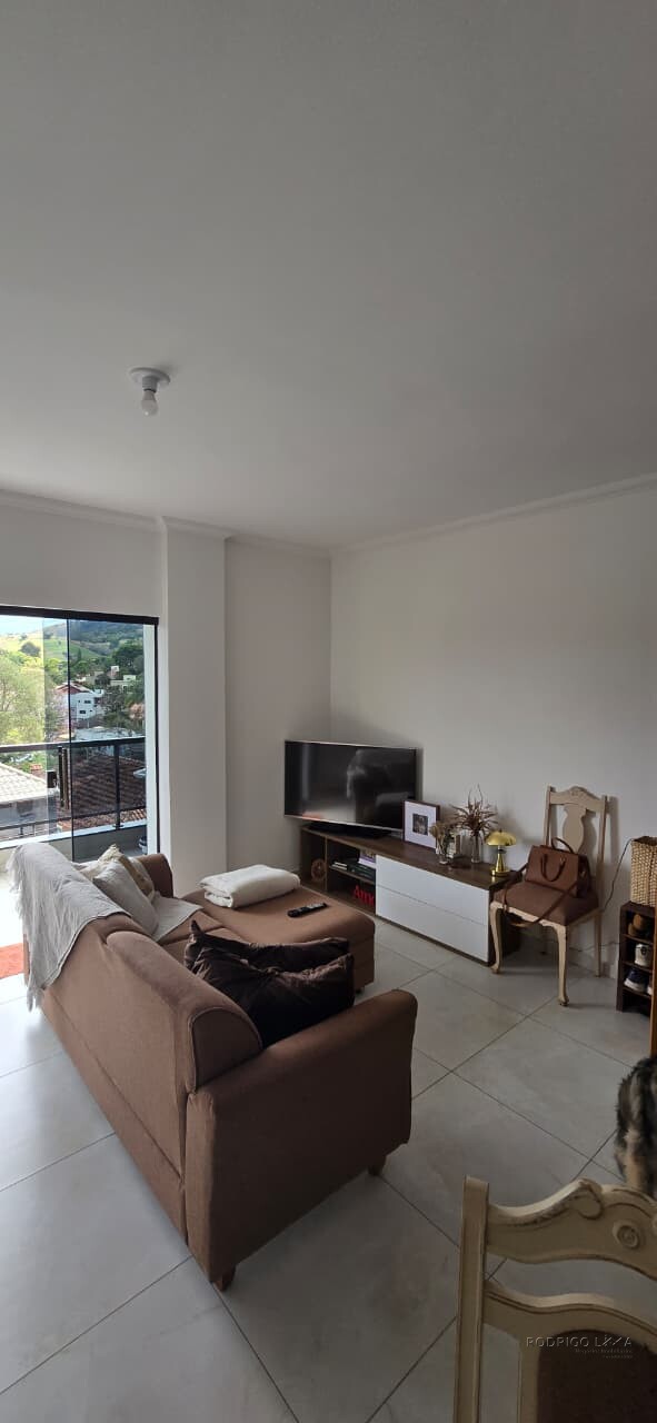 Apartamento para venda em São Lourenço - MG.