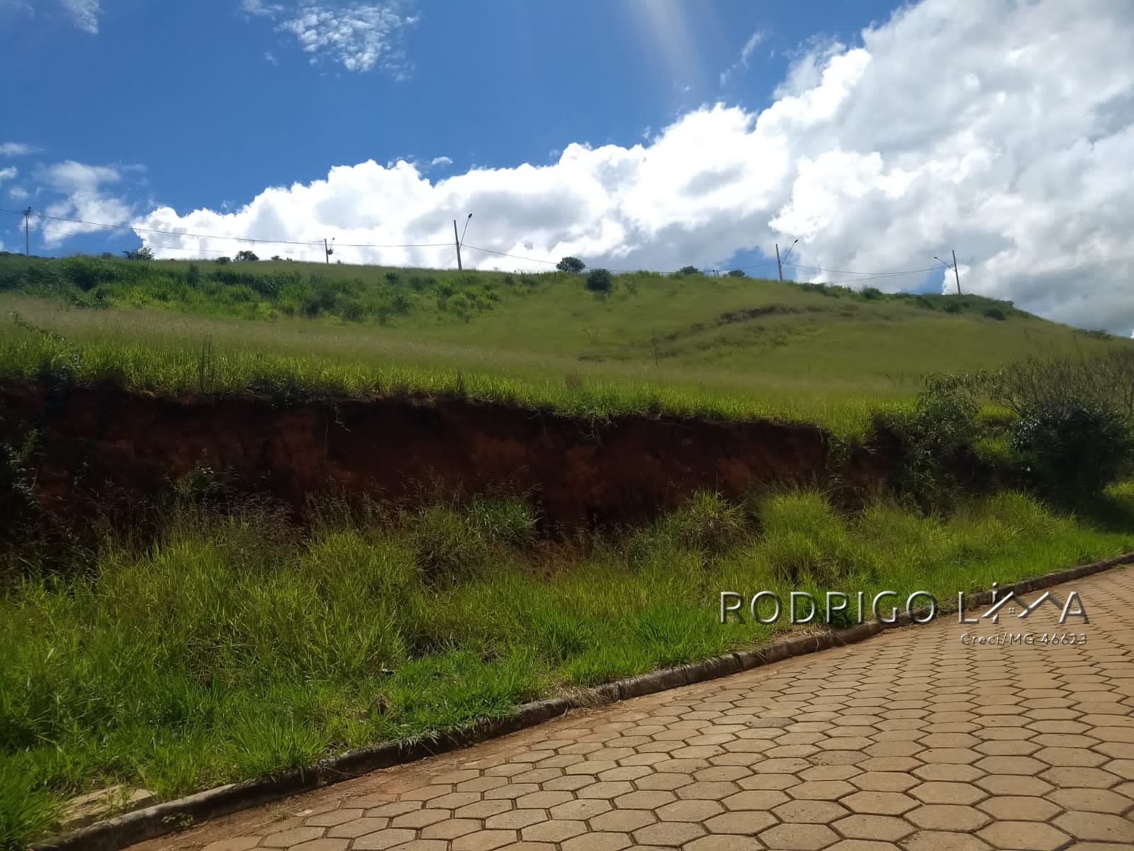 Lote para venda a 3 minutos do centro de São Lourenço - MG.