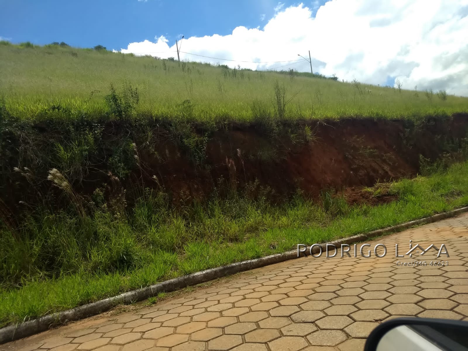 Lote para venda a 3 minutos do centro de São Lourenço - MG.