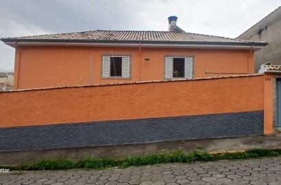 Casa para venda em São Lourenço Mg.