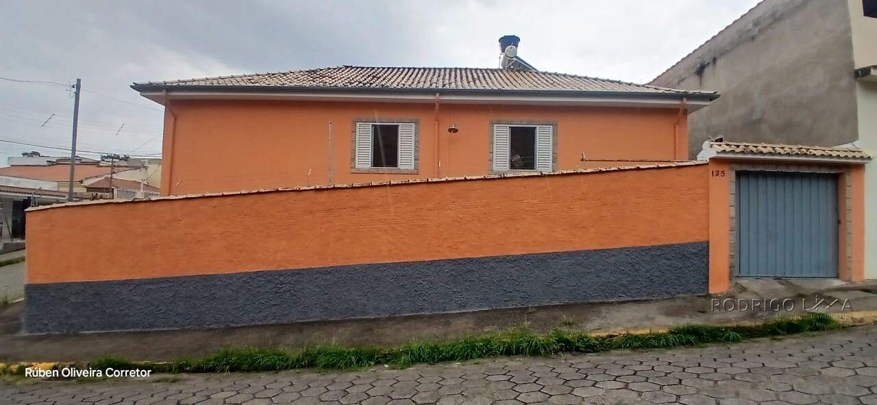 Casa para venda em São Lourenço Mg.