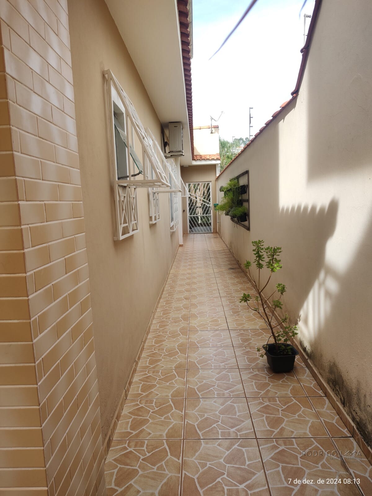 Lindo sobrado para venda em São Lourenço MG