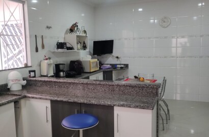 Lindo sobrado para venda em São Lourenço MG