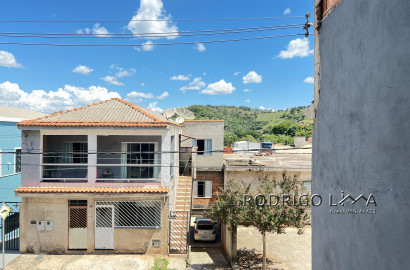 Lindo sobrado para venda em São Lourenço - MG.