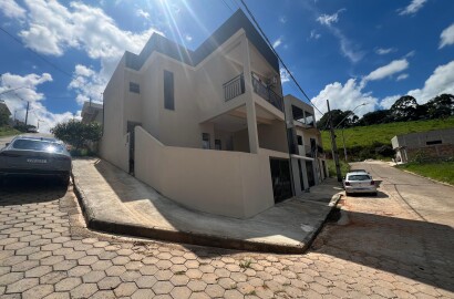 Lindo sobrado para venda em São Lourenço MG