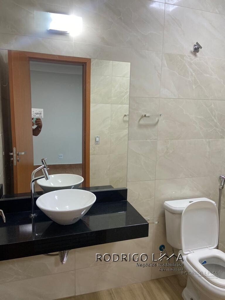 Linda casa para locação em São Lourenço MG