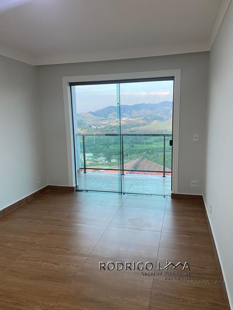 Linda casa para locação em São Lourenço MG
