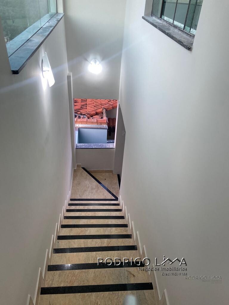 Linda casa para locação em São Lourenço MG
