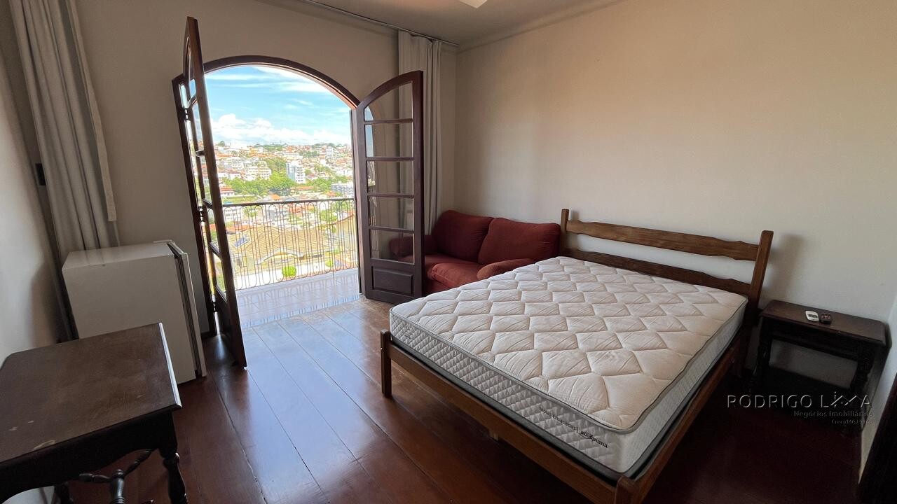 Casa de alto padrão para venda em São Lourenço MG