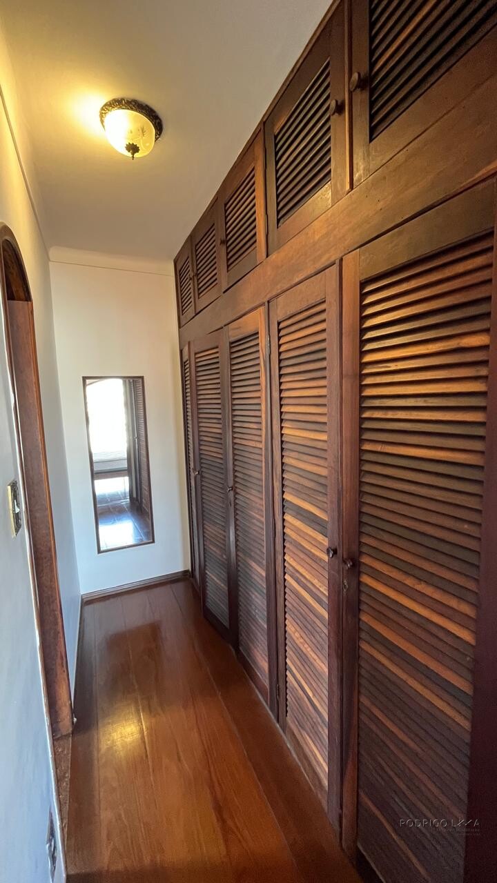 Casa de alto padrão para venda em São Lourenço MG