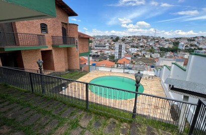Casa de alto padrão para venda em São Lourenço MG
