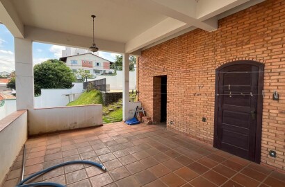 Casa de alto padrão para venda em São Lourenço MG