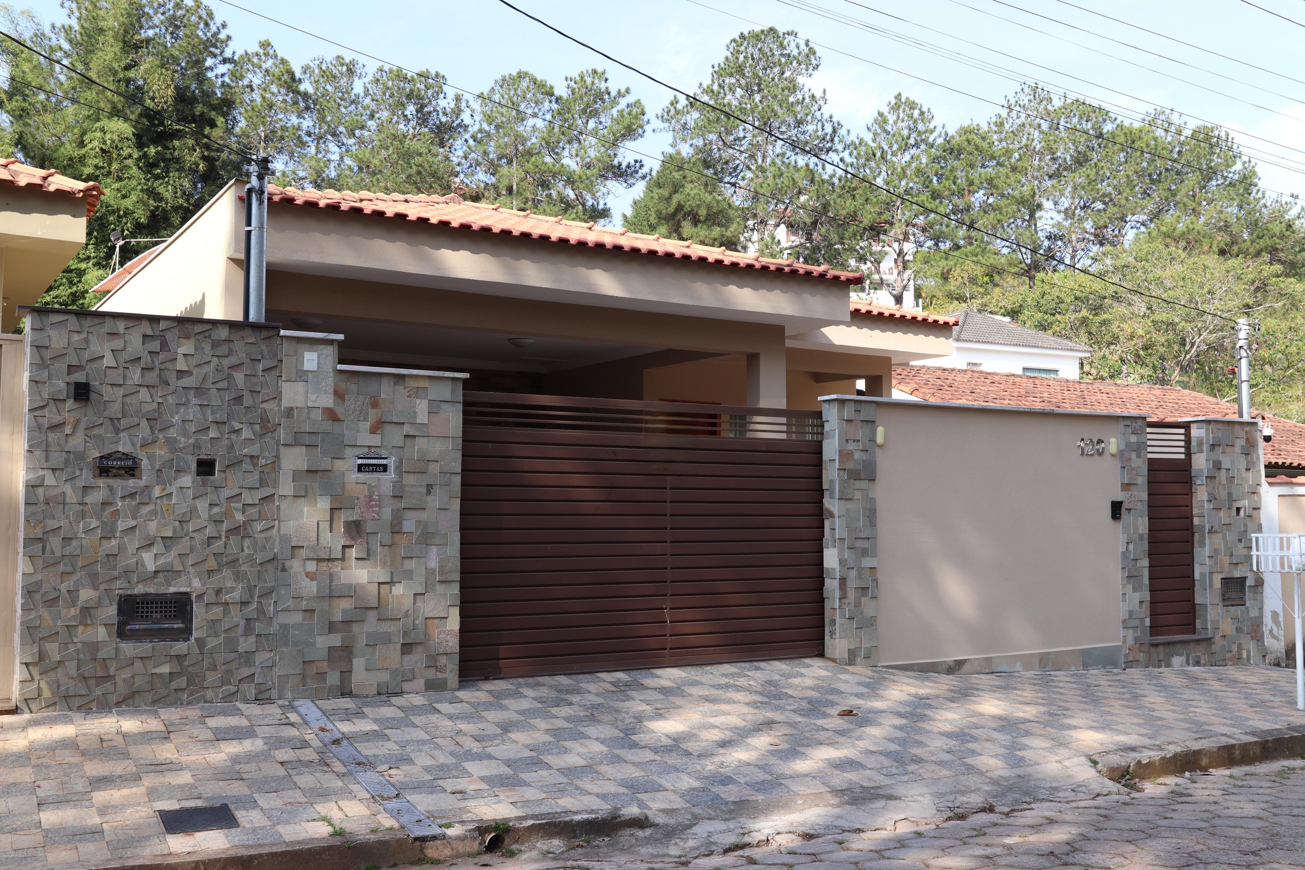 Linda casa para venda em São Lourenço MG