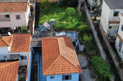 Casa com terreno amplo para venda em São Lourenço MG